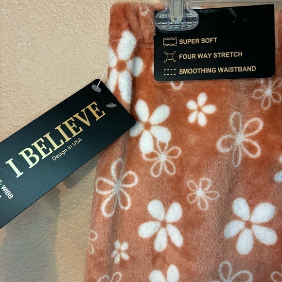 NWT Pajama Pants 2XL I Believe Cozy Fleece Stretch Smoothing Waistband Slimming - Picture 8 of 14